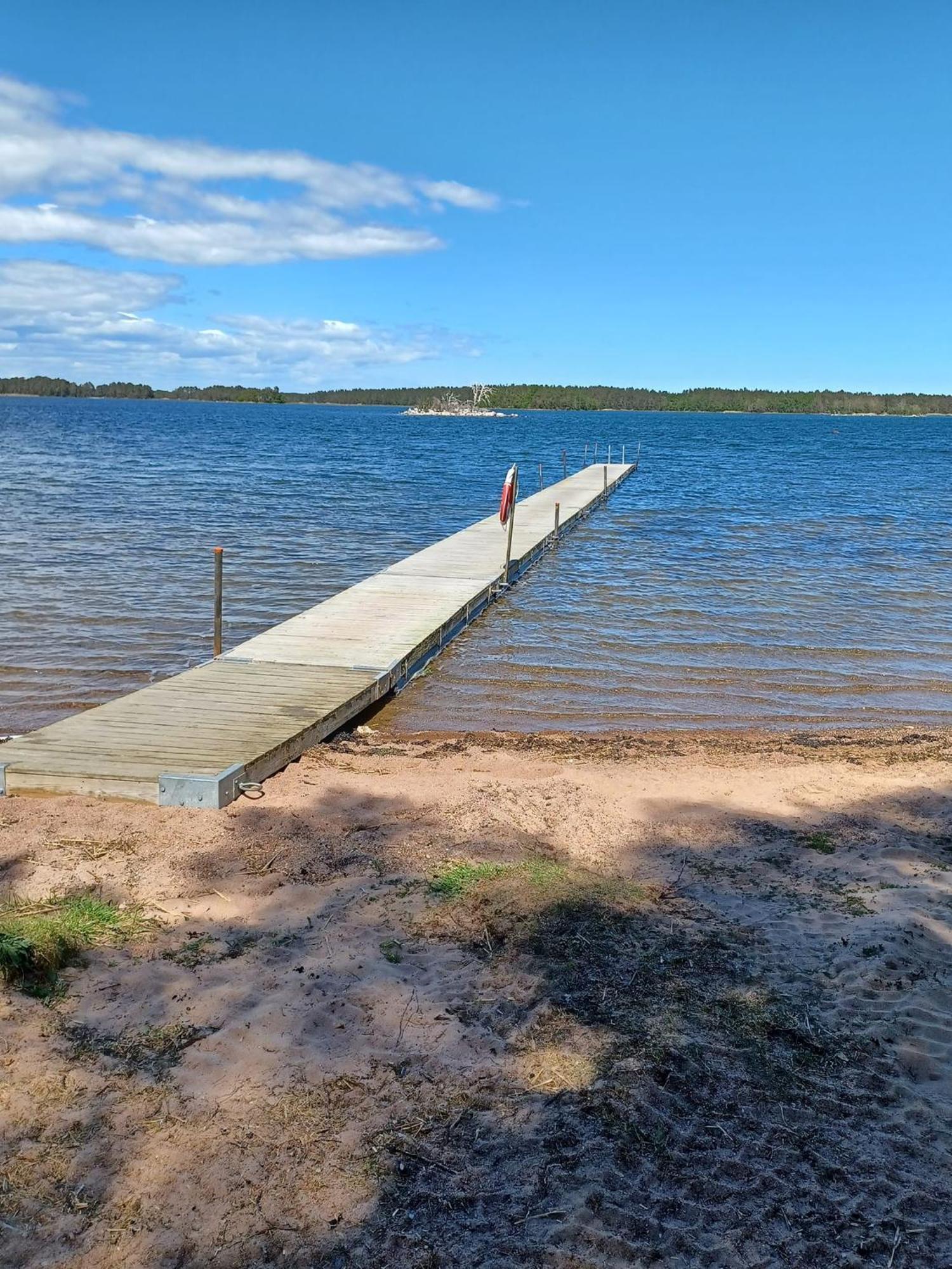 Perchlodge Mönsterås エクステリア 写真